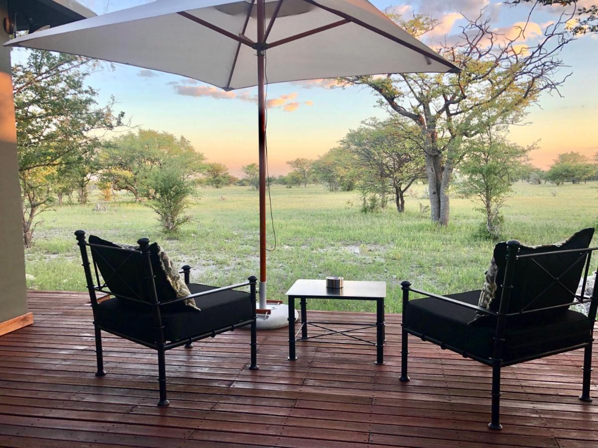 אוקאוקוג'ו Etosha Oberland Lodge מראה חיצוני תמונה