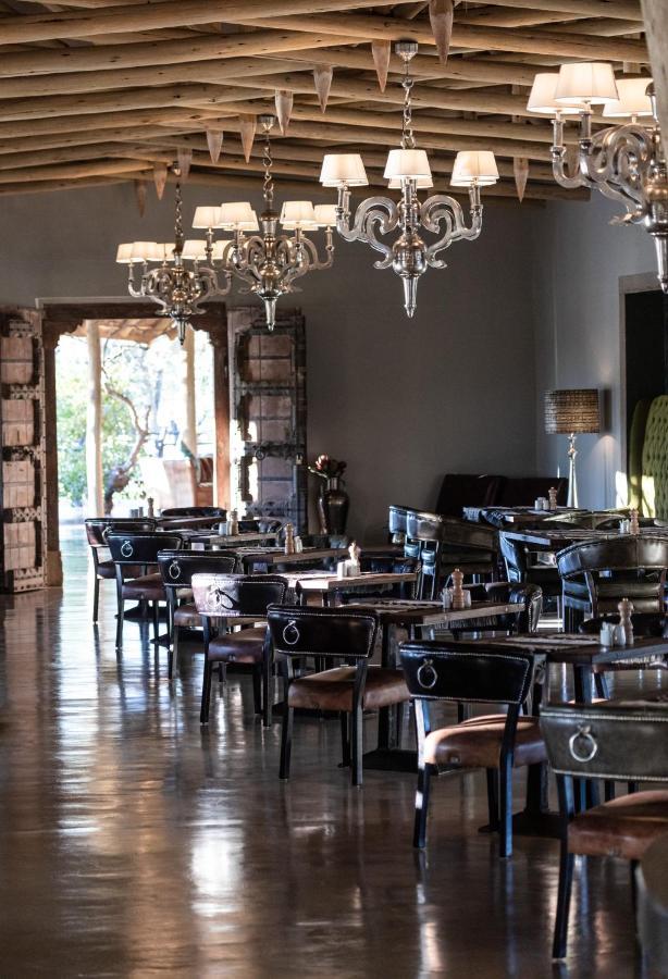אוקאוקוג'ו Etosha Oberland Lodge מראה חיצוני תמונה