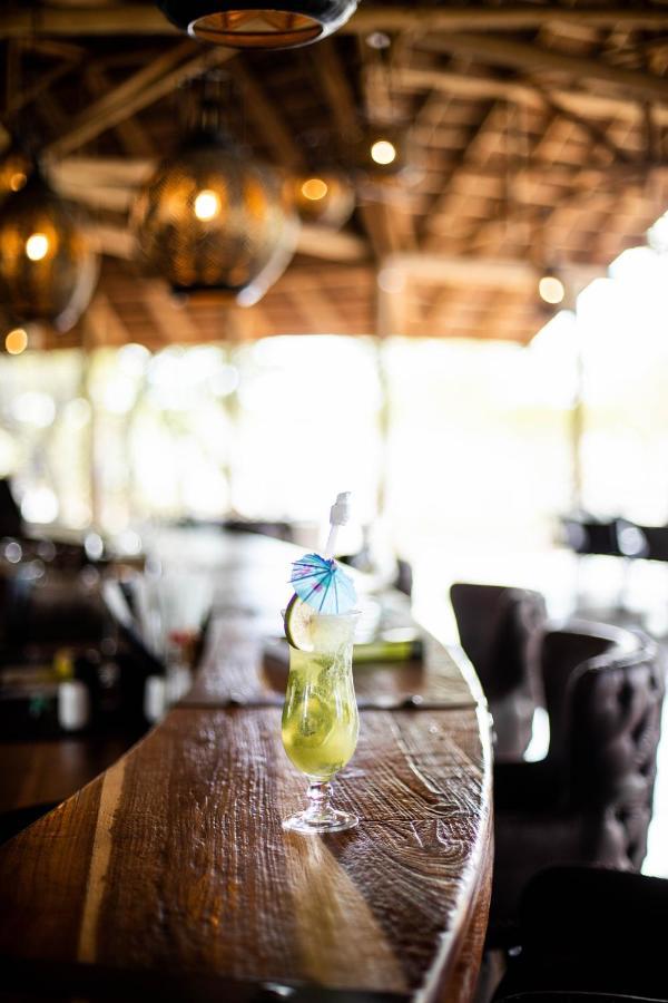 אוקאוקוג'ו Etosha Oberland Lodge מראה חיצוני תמונה